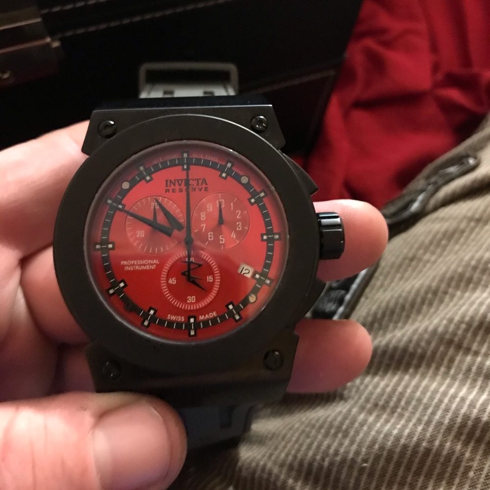 *SOLD* Invicta Akula